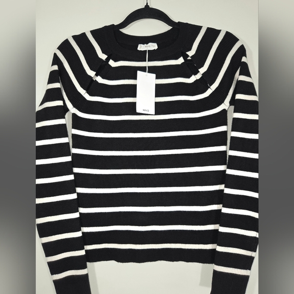NEW MANGO CUT-OUT STRIPED SWEATER. - Picture 3 of 6